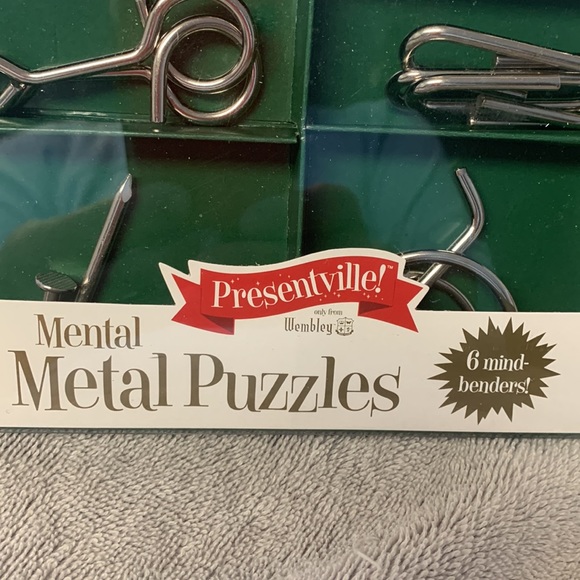 WEMBLEY PRESENTVILLE 6 metal puzzles - Picture 3 of 3